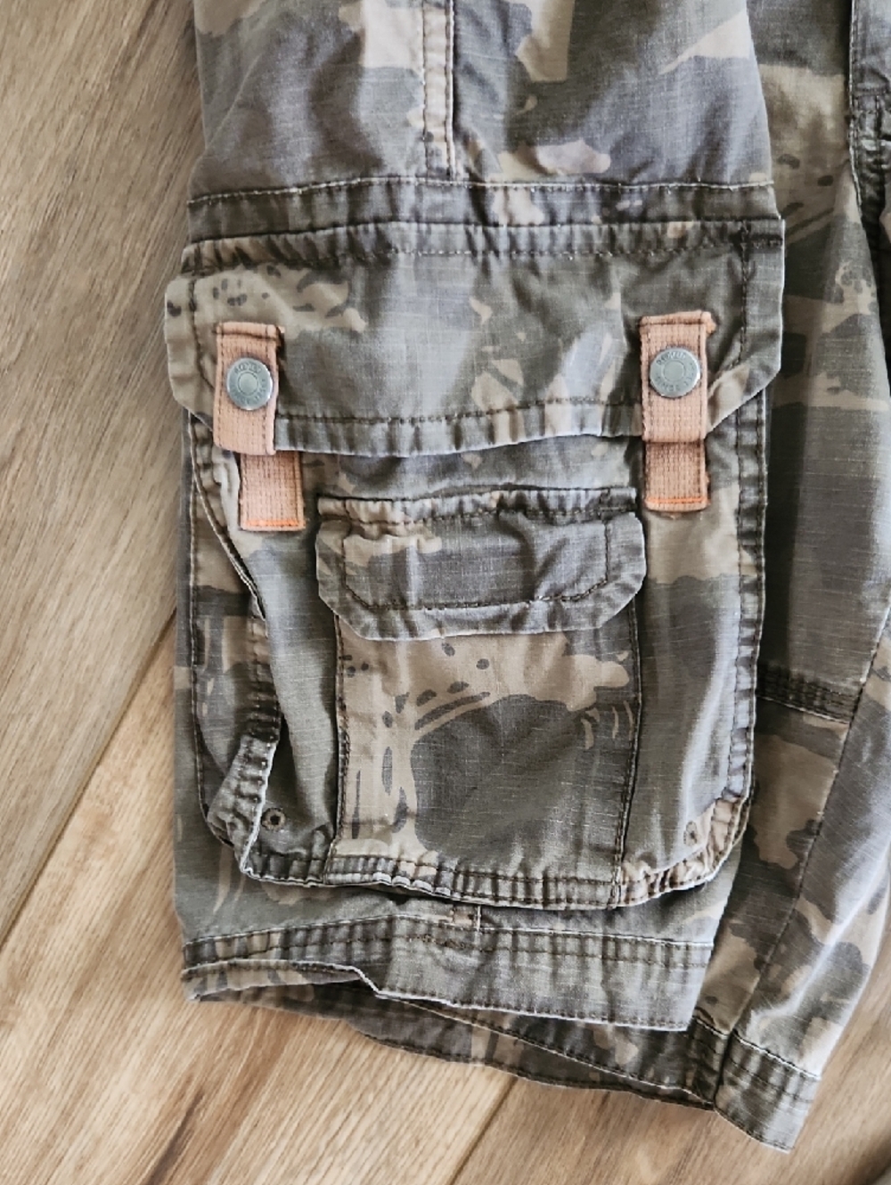 RedHead Men's Camo Cargo Shorts Olive & Tan Army Hunting Outdoors Size 46x10 - Picture 3 of 6